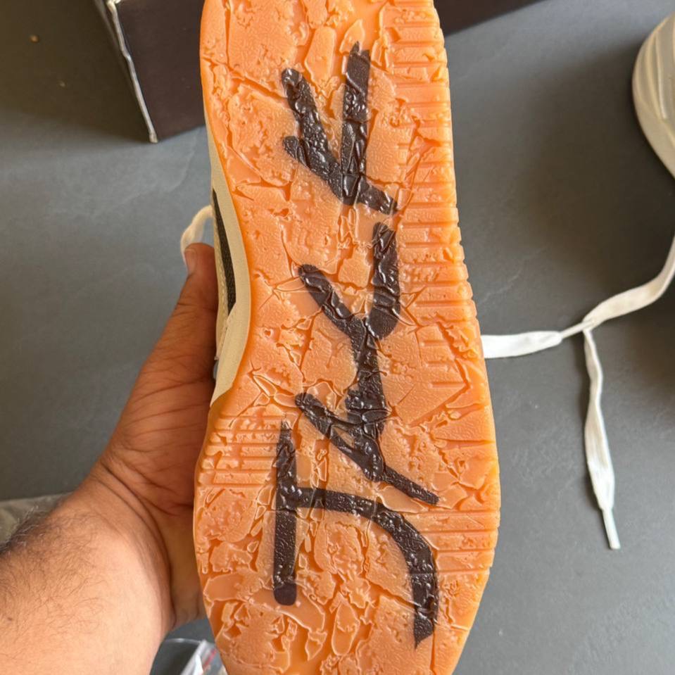 ایر جردن ترویس جامپ من موکا Air Jordan trvis jamp man 79