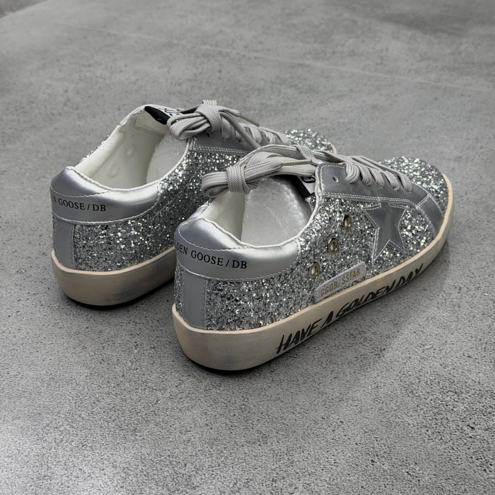 سوپر استار گلدن گوس Golden Goose 103
