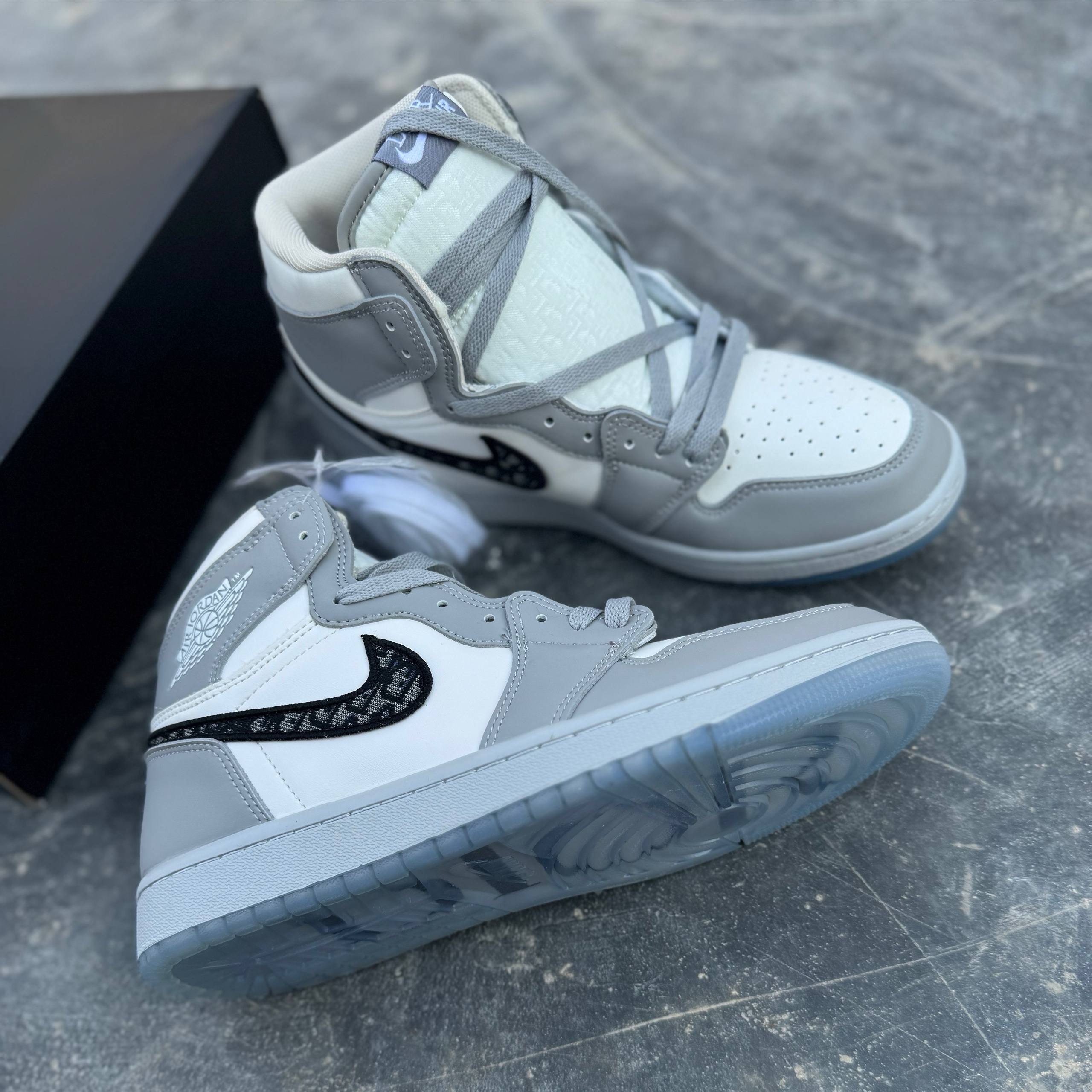 نایک جردن دیور Nike Air Jordan 1 Dior 70
