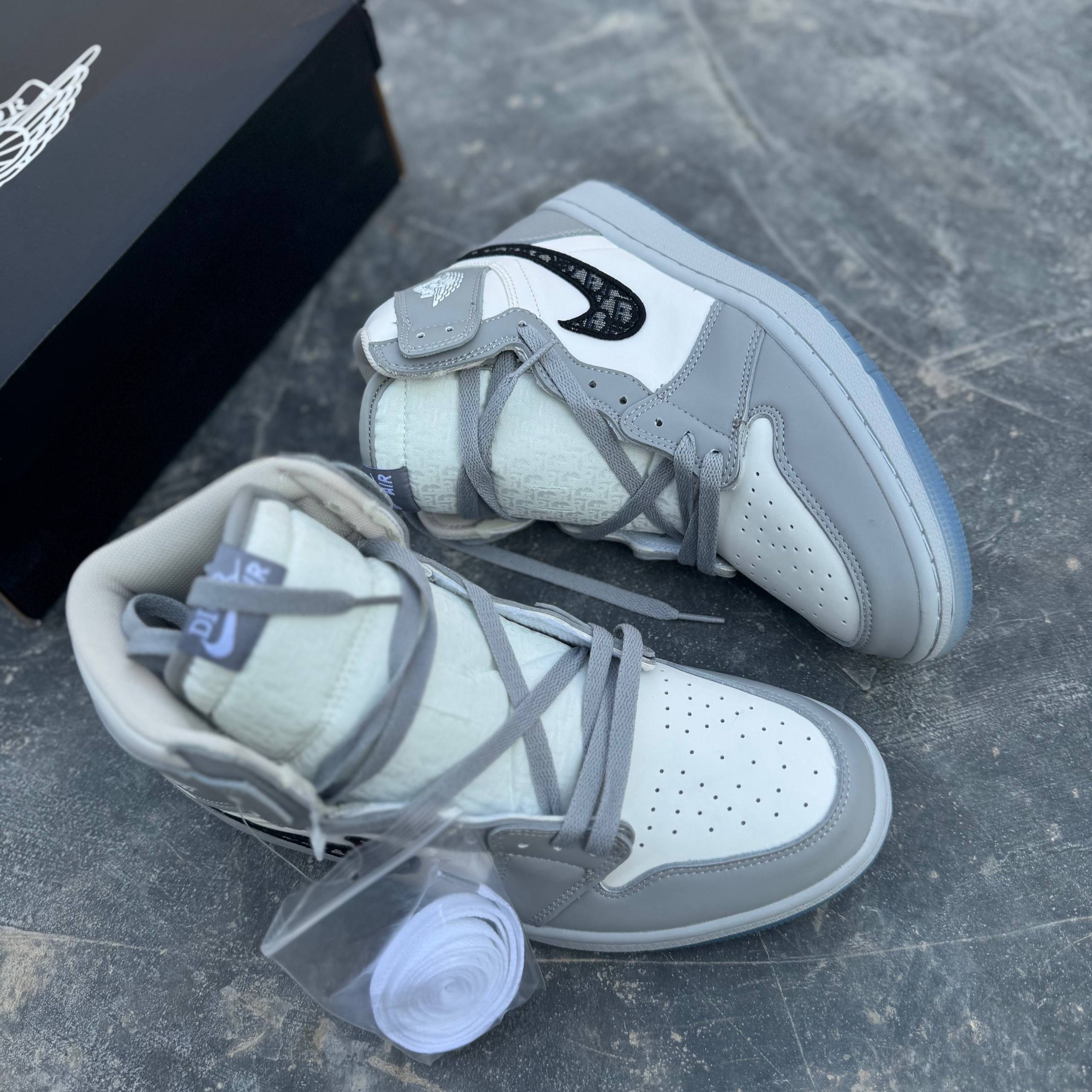 نایک جردن دیور Nike Air Jordan 1 Dior 70