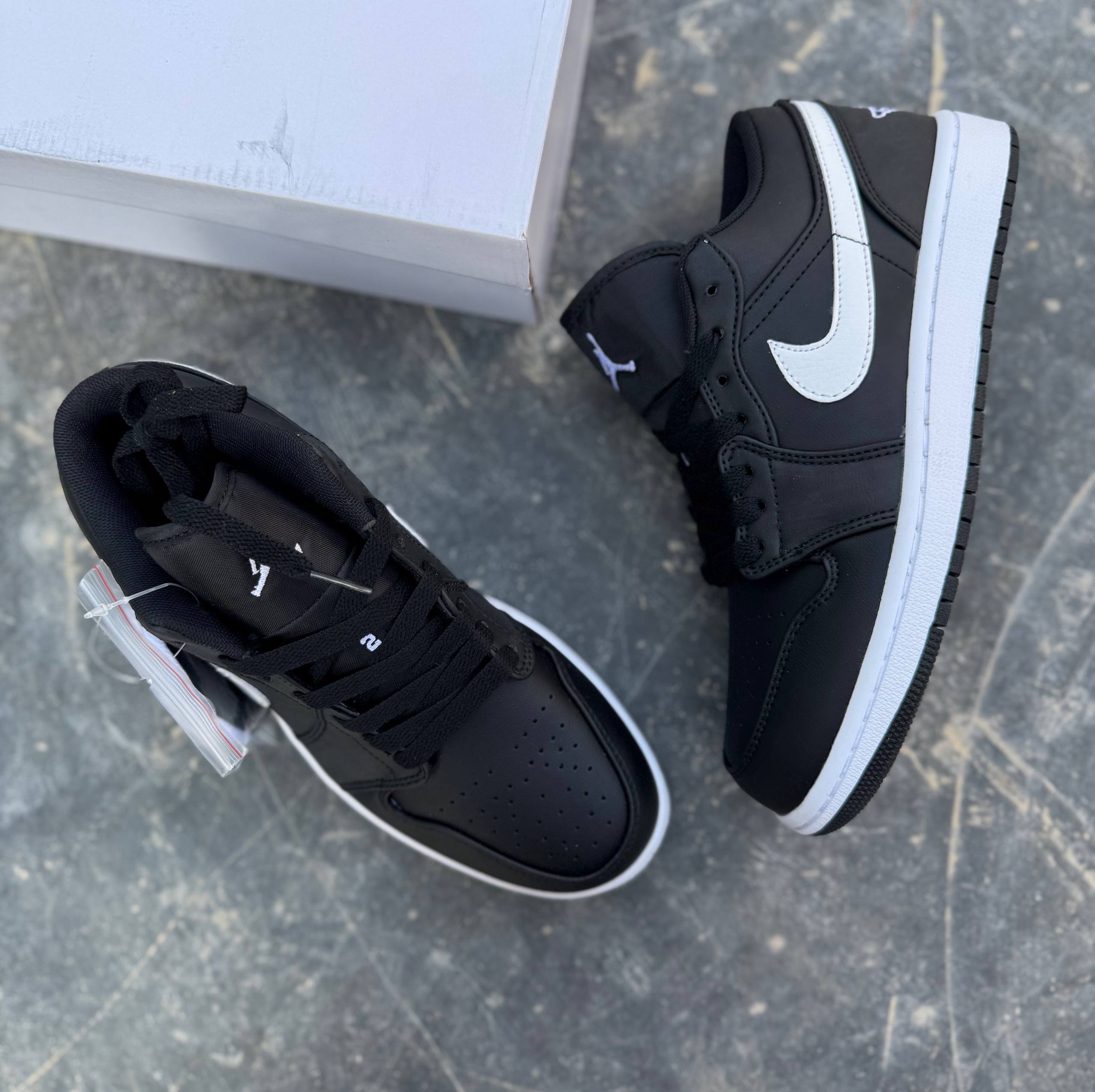 نایک ایر جردن وان nike air jordan1 68