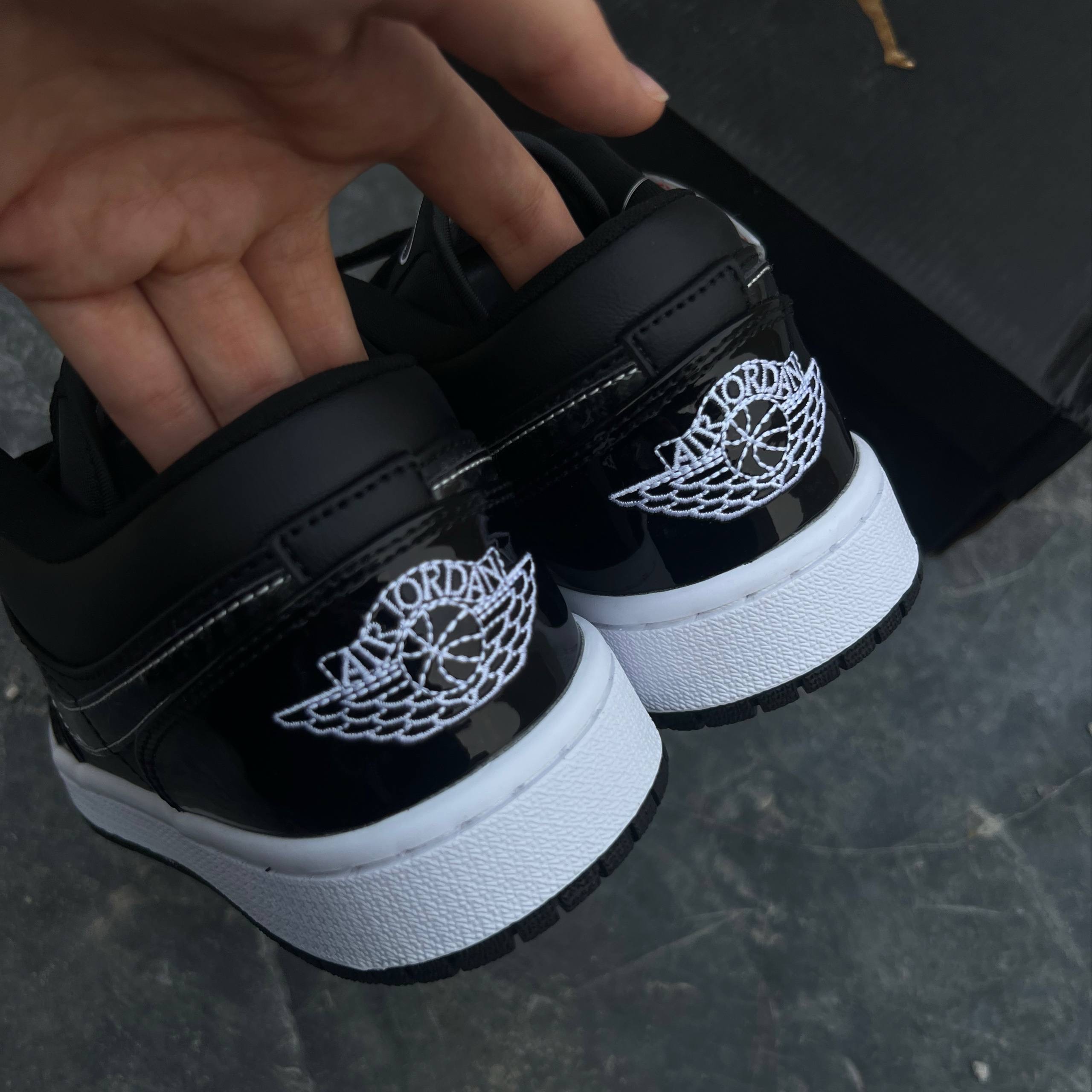 کفش نایک ایر جردن 1 لو بنز Nike Air Jordan 1 Low SE All-Star 67