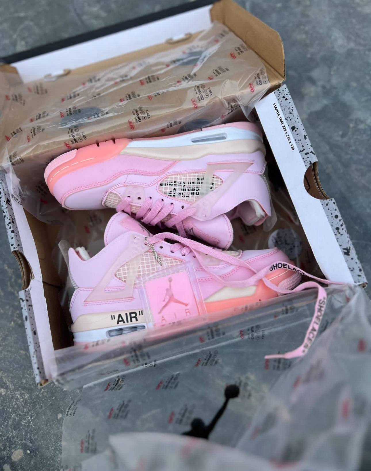 نایک ایر جردن 4 رترو اف وایت صورتی Nike Air Jordan 4 Retro x Off-White Pink 66