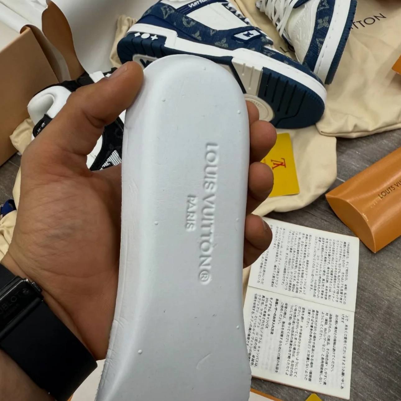 لویی ویتون Louis Vuitton 49