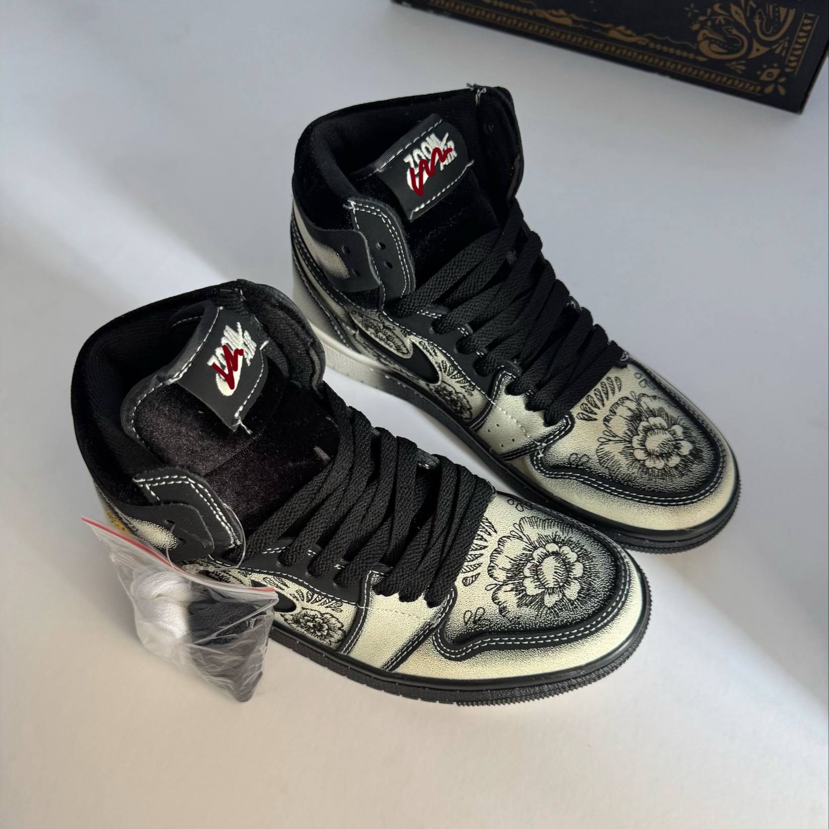 نایک ایر جردن وان فامیلیا Nike Air Jordan 1 10272