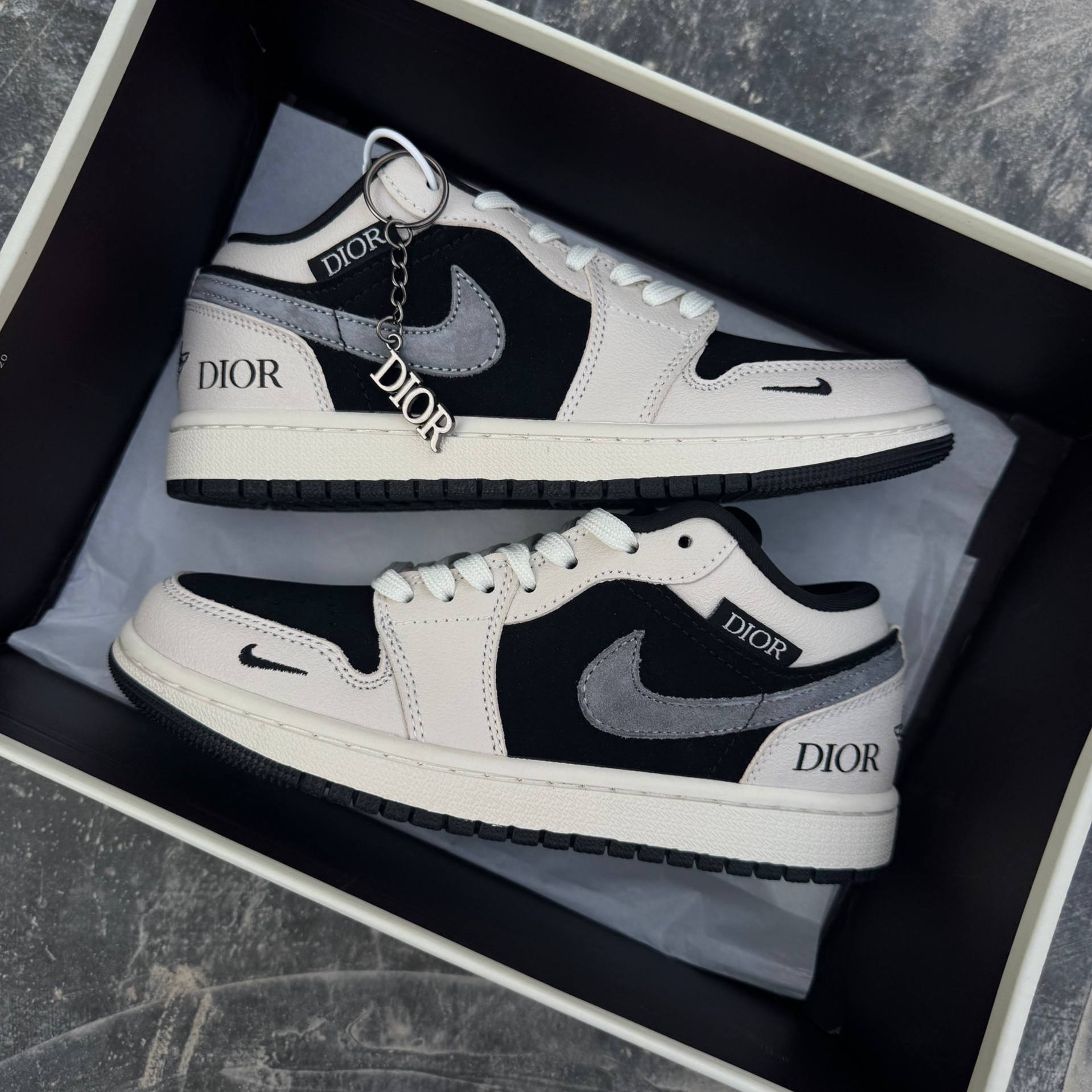 نایک ایر جردن وان دیور Nike Air Jordan 1 10284
