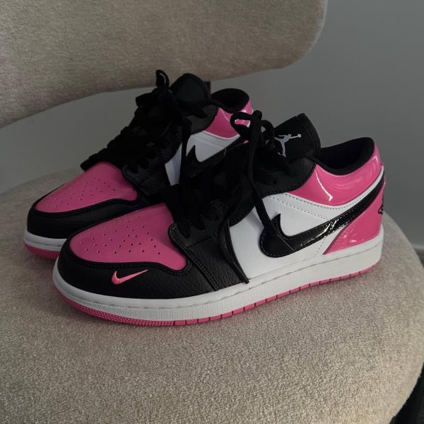 نایک ایر جردن وان صورتی Nike Air Jordan 1 10282