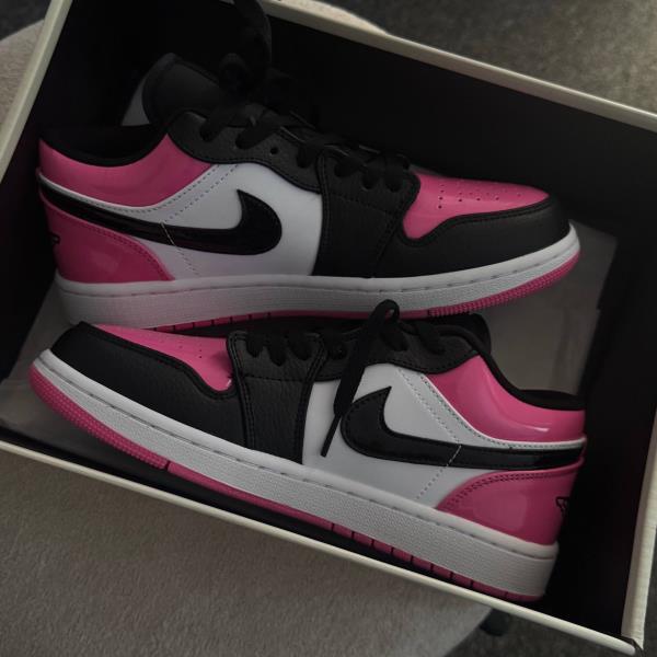 نایک ایر جردن وان صورتی Nike Air Jordan 1 10282