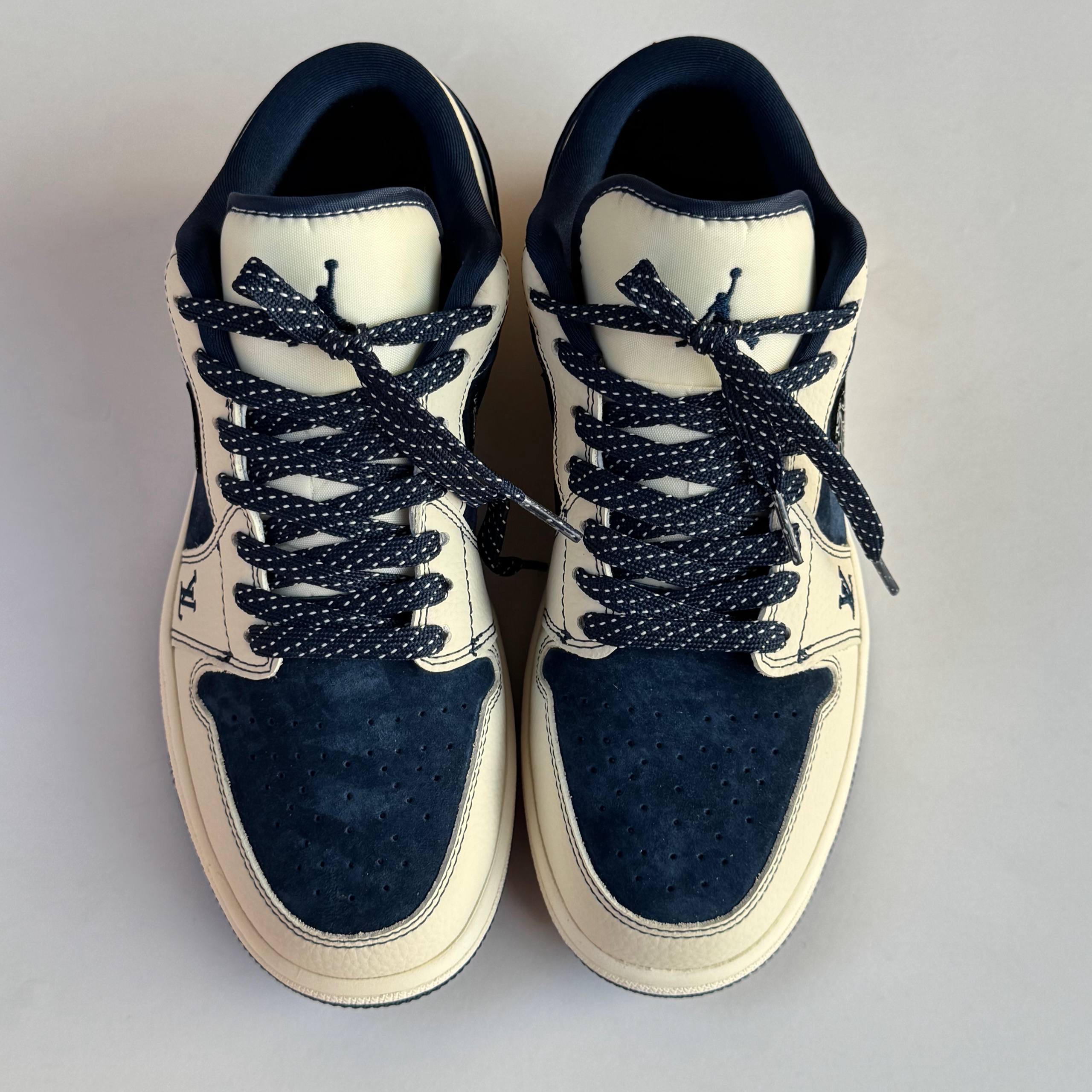 نایک ایر جردن وان  سرمه ایNike Air Jordan311