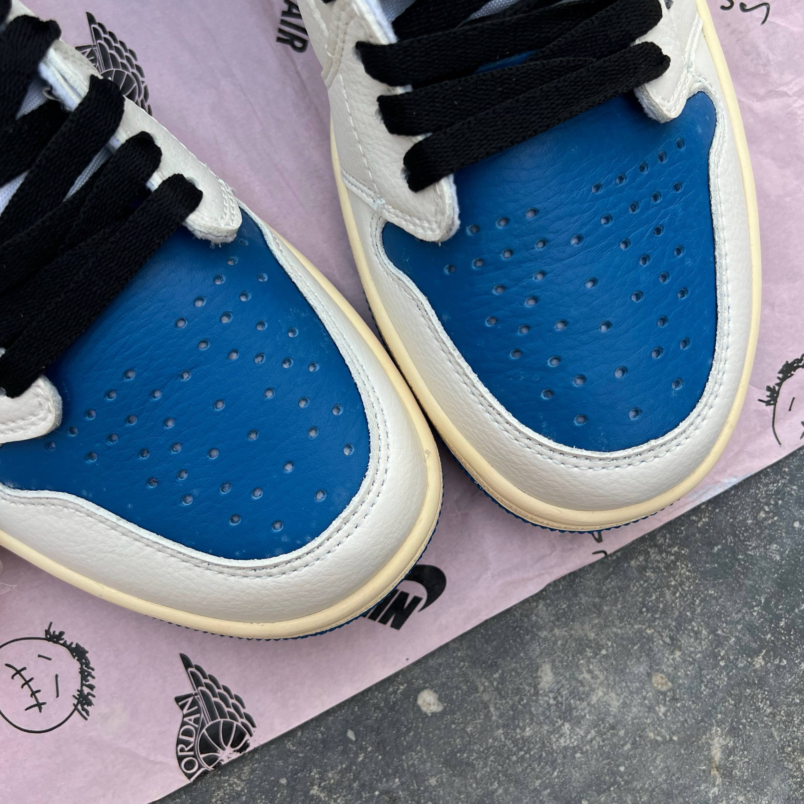 جردن 1 ترویس اسکات فرگمنت Nike Air Jordan 1 Retro High OG SP Travis Scott 10308