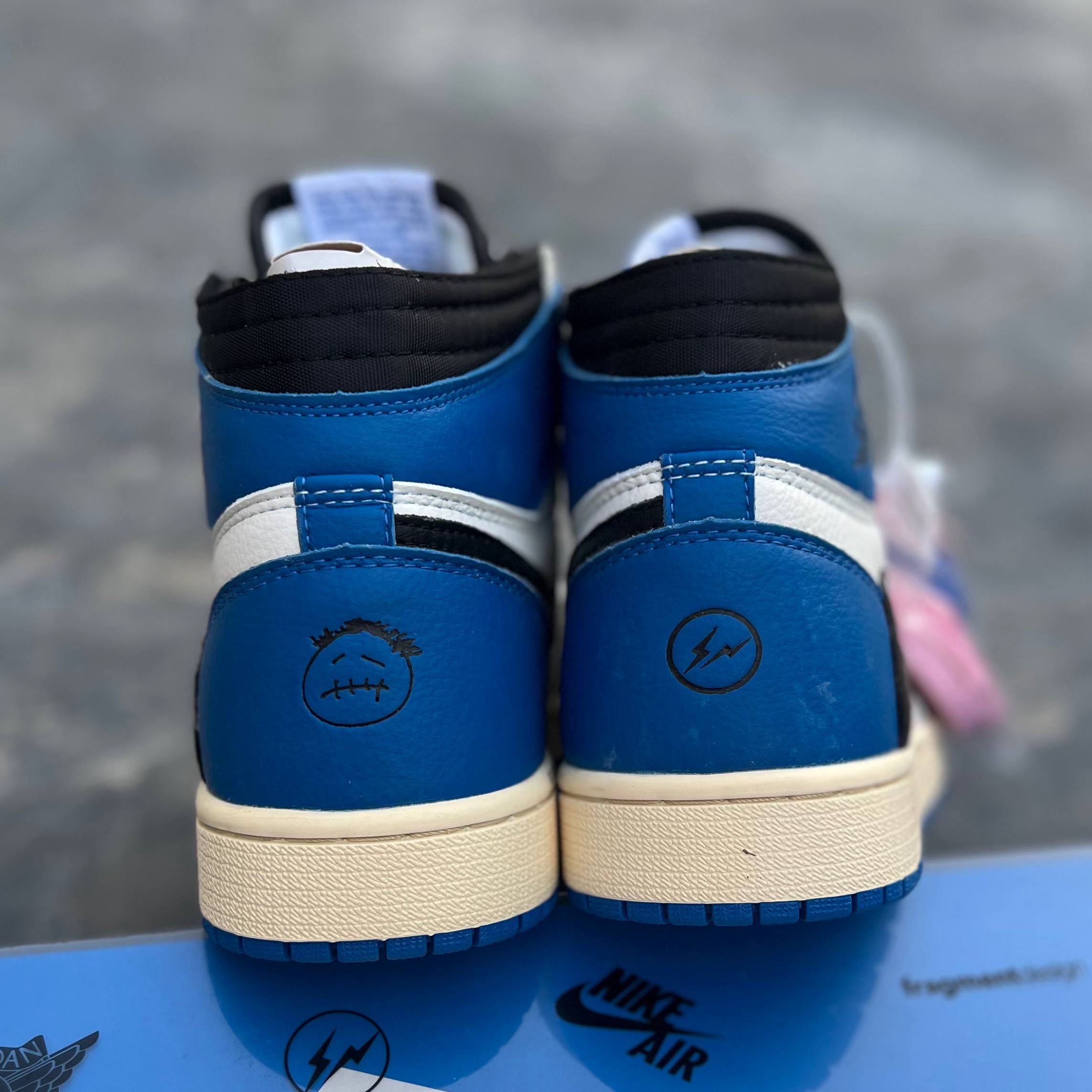 جردن 1 ترویس اسکات فرگمنت Nike Air Jordan 1 Retro High OG SP Travis Scott 10308