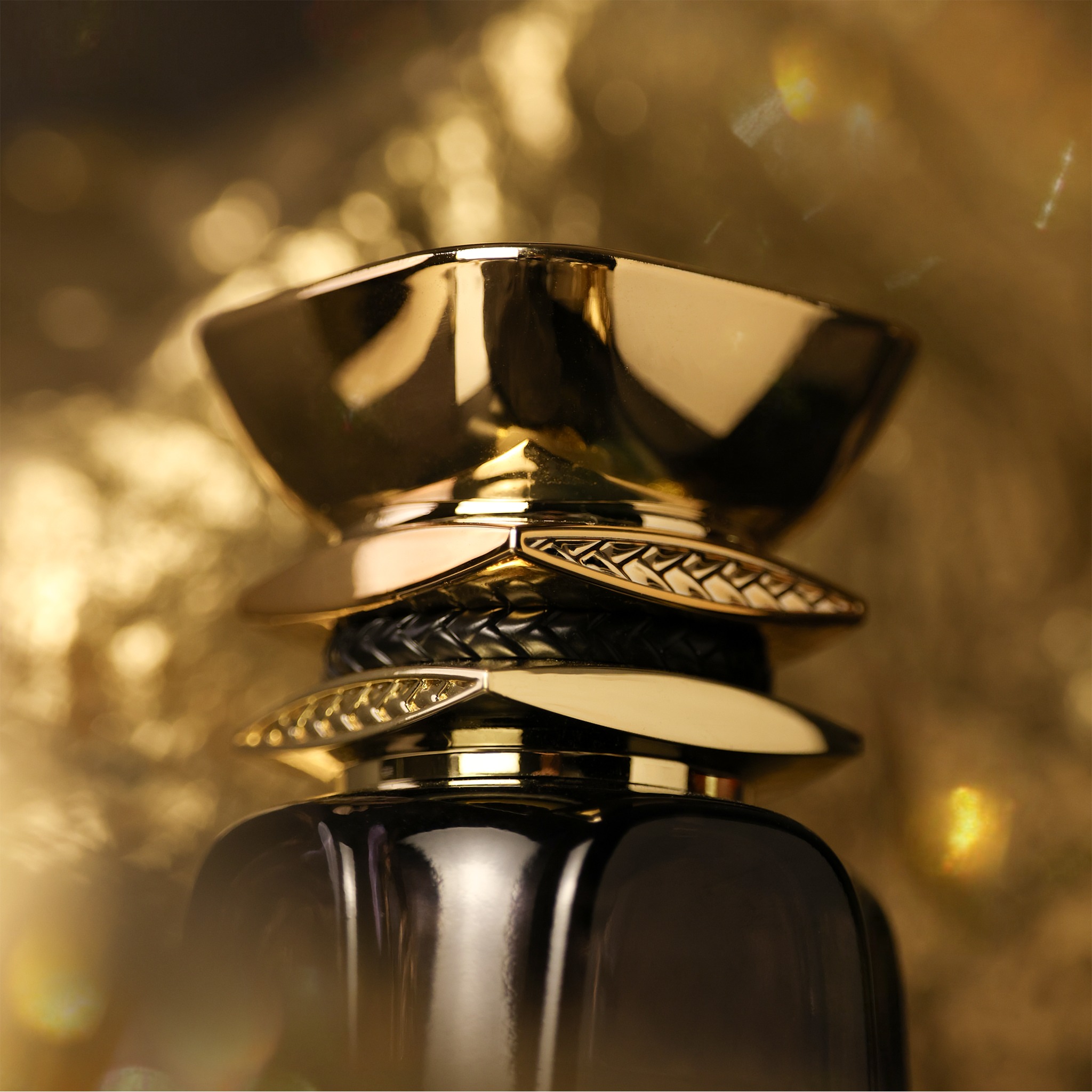 عطر Laathani برند احمد المغریبی کد