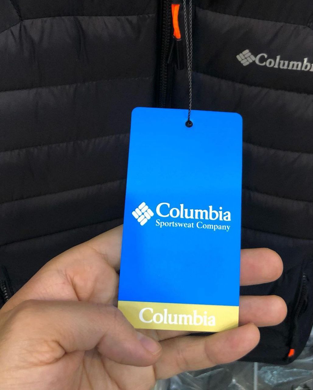 کاپشن اسپورت طرح پر Columbia کد 5520C