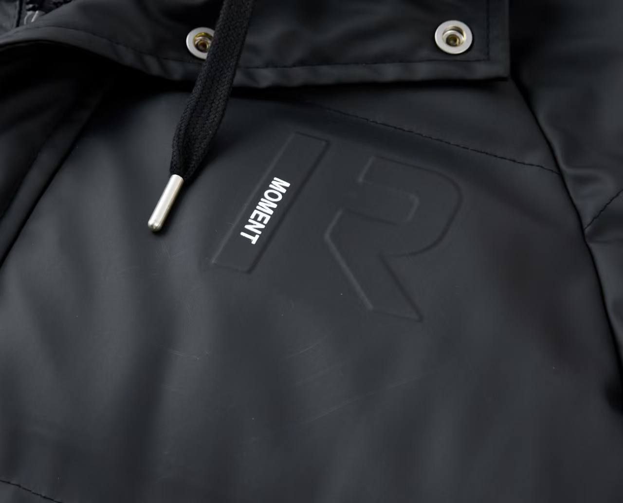 کاپشن پفی اسپرت سیلیکونی کد 9585