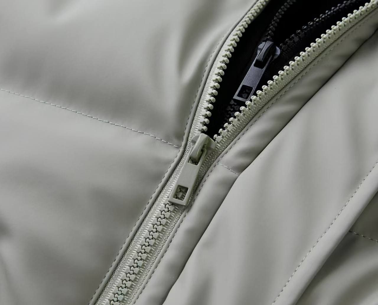 کاپشن پفی اسپرت سیلیکونی کد 9591