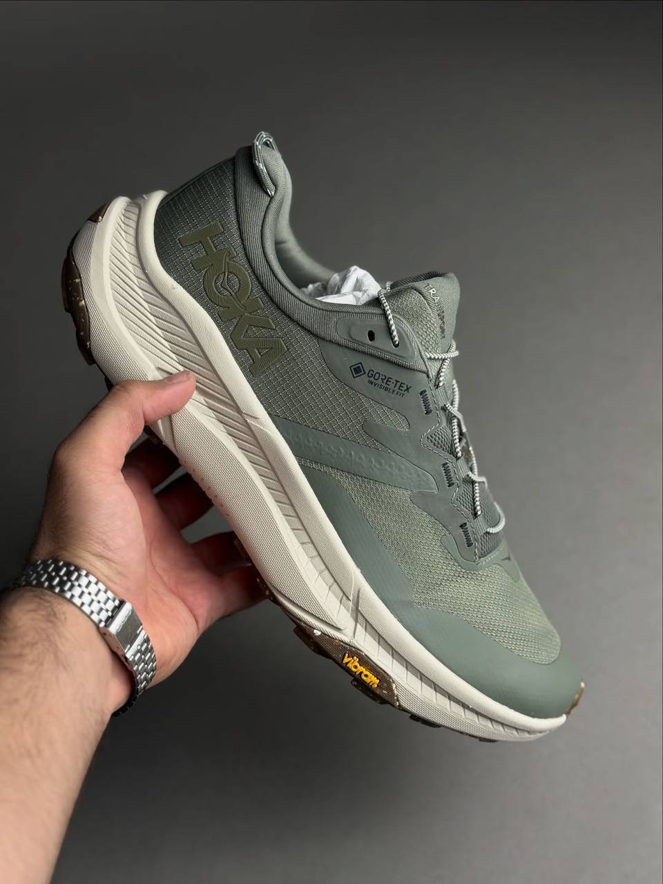 کفش هوکا ترنسپورت سبز زیره سفید کد 