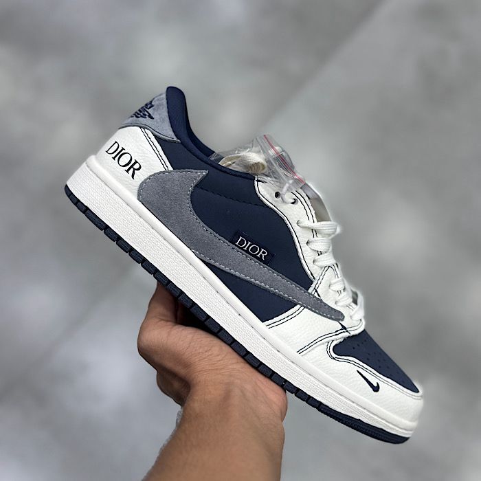 نایک جردن ترویس  Jordan Travis