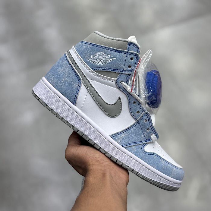 نایک جردن وان رویال 1 Nike Air Jordan