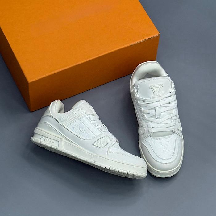 لیویتون مستر سفید  Louis Vuitton