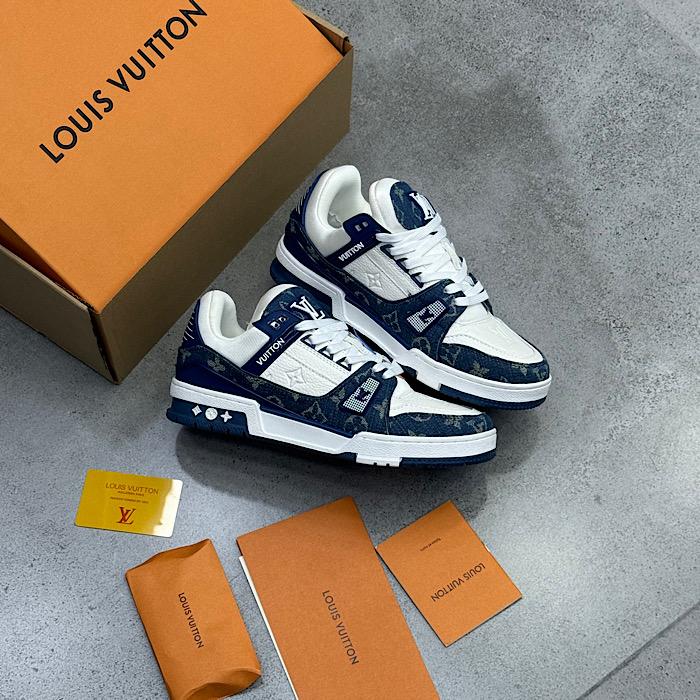 کتونی لیویتون مستر سفید سرمه ای Louis Vuitton