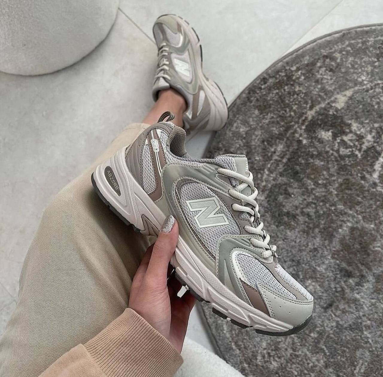 نیو بالانس 530 کد 801