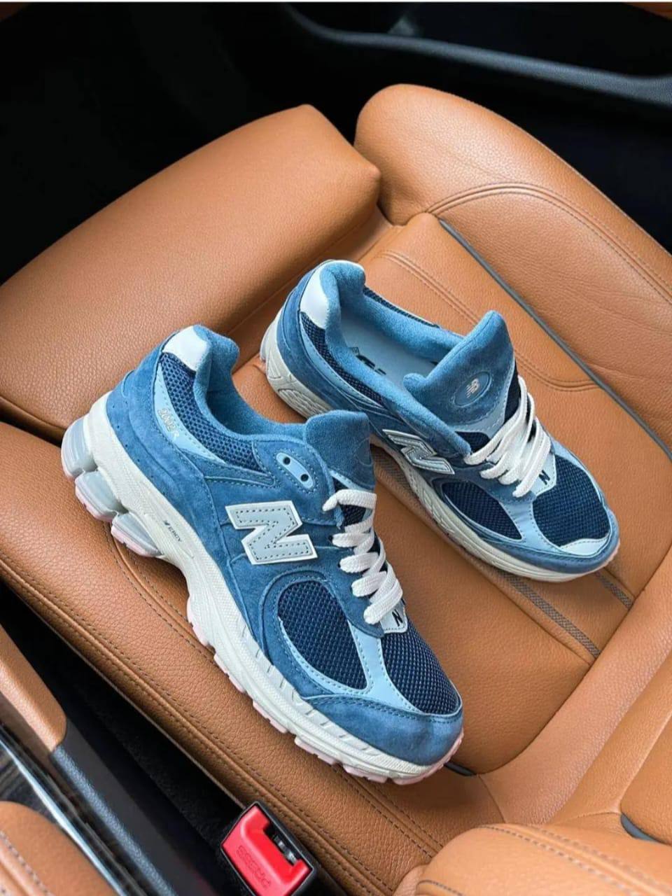 نیوبالانس ۲۰۰۲ آر Newbalance 2002r  کد